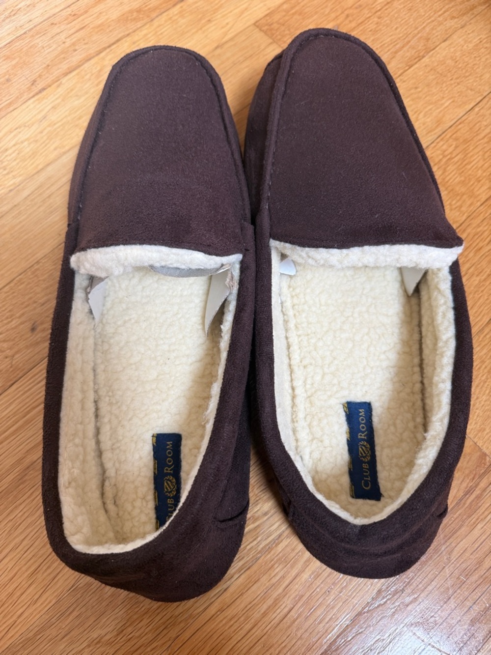 ☀️3/$15 NEW Club Room Moccasin Slippers 13 - Picture 2 of 5